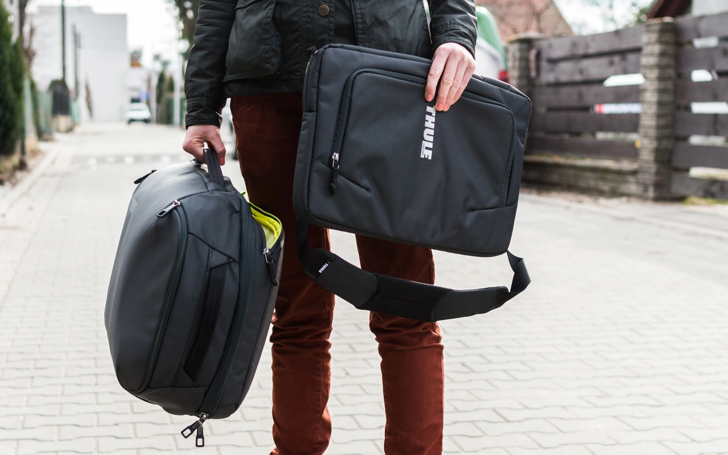 Thule-Subterra-Carry-On-40L-8 class="wp-image-549431" 