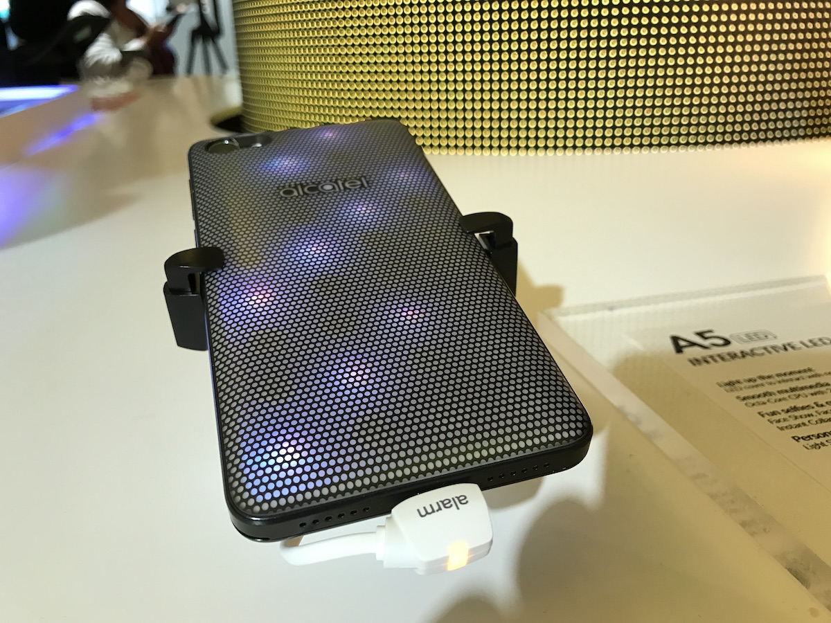 Alcatel A5 LED MWC 2017