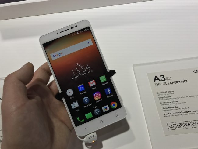 Alcatel A5 LED MWC 2017  class="wp-image-548352" 