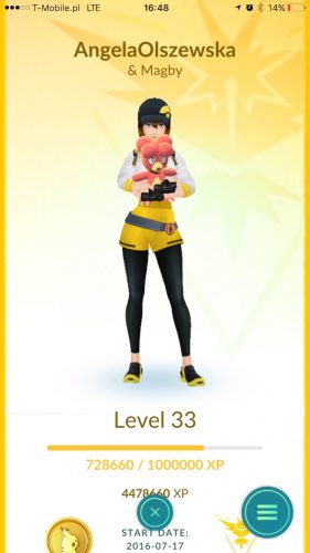 angela olszewska playboy playmate pokemon go class="wp-image-550015" 
