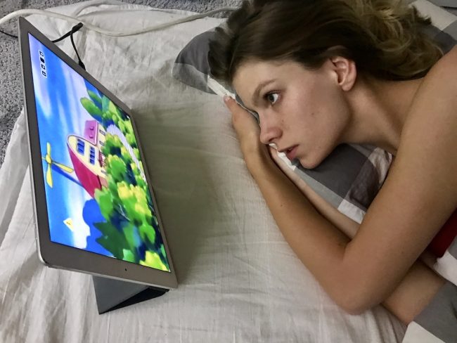 angela olszewska playboy playmate pokemon go class="wp-image-550013" 