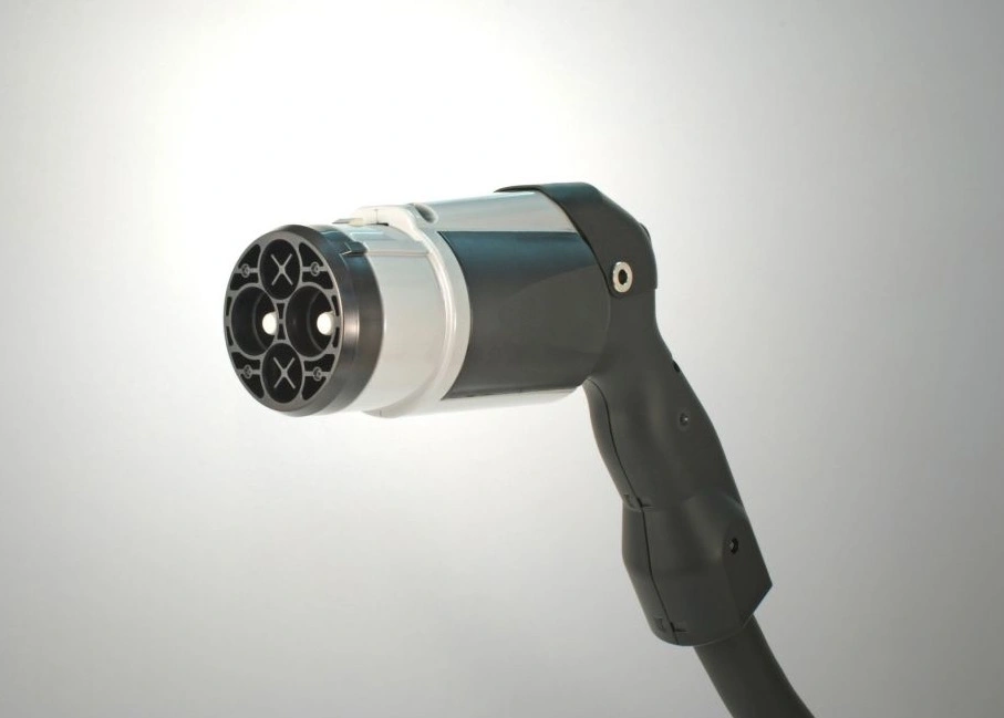 Tak wygląda ładowarka pod CHAdeMO. Niestety nie strzela laserem. class="wp-image-551548" 