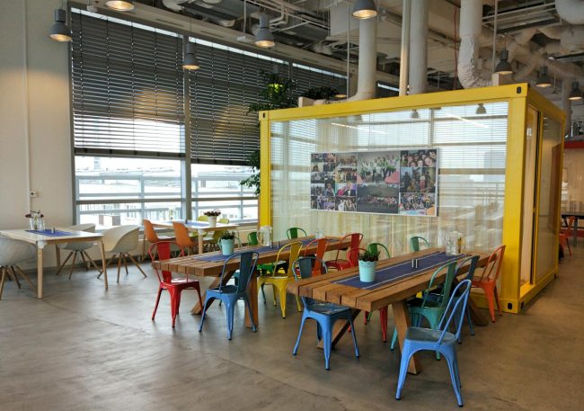 google biuro warszawa (7) class="wp-image-550156" 