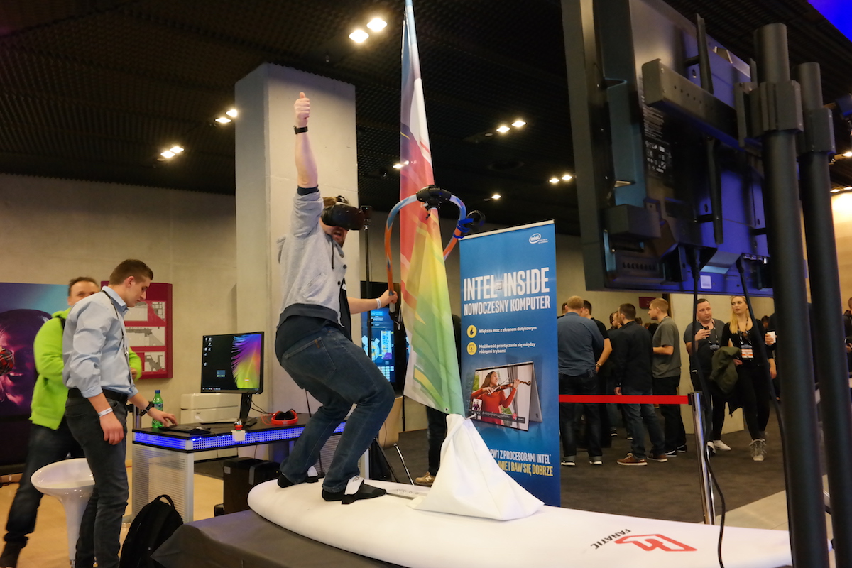 Intel IEM 2017 surfing vr