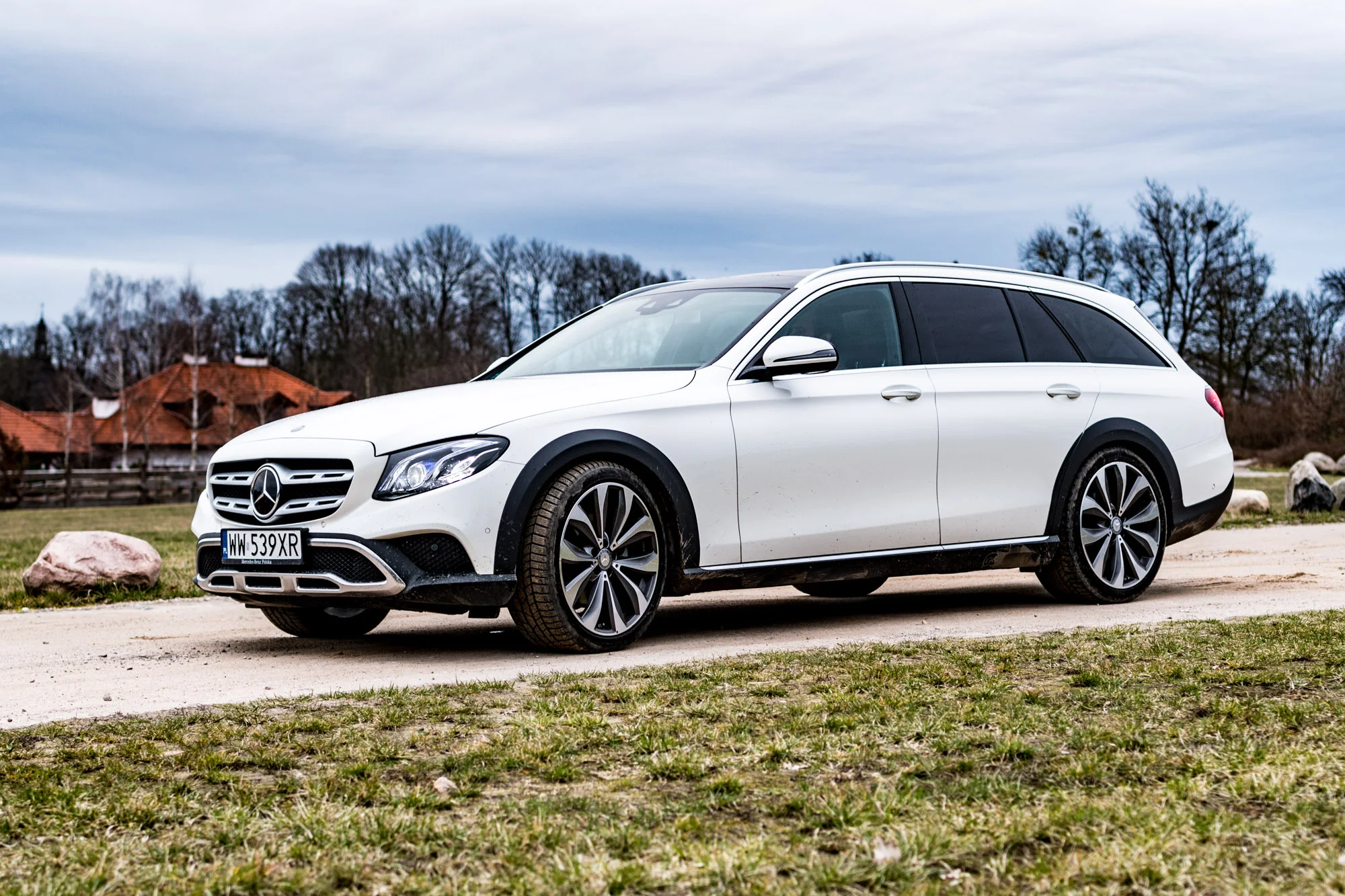 Mercedes klasy E All-Terrain - za co można go polubić, a za co nie?