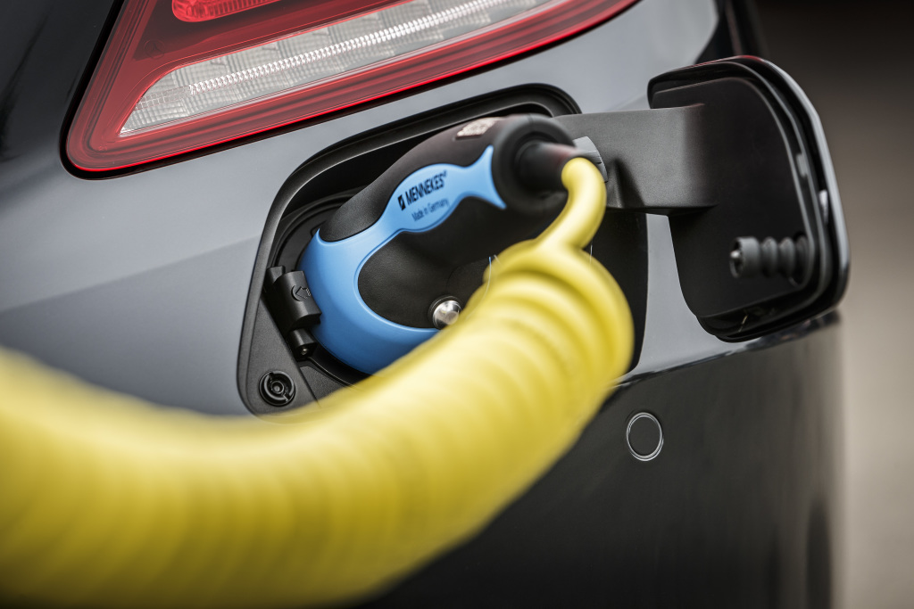 mercedes samochody elektryczne