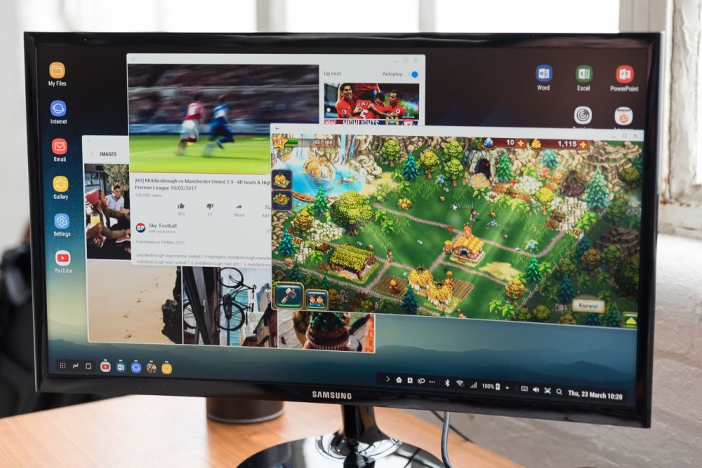 Samsung DeX - stacja dokująca do Samsunga Galaxy S8. class="wp-image-553629" 