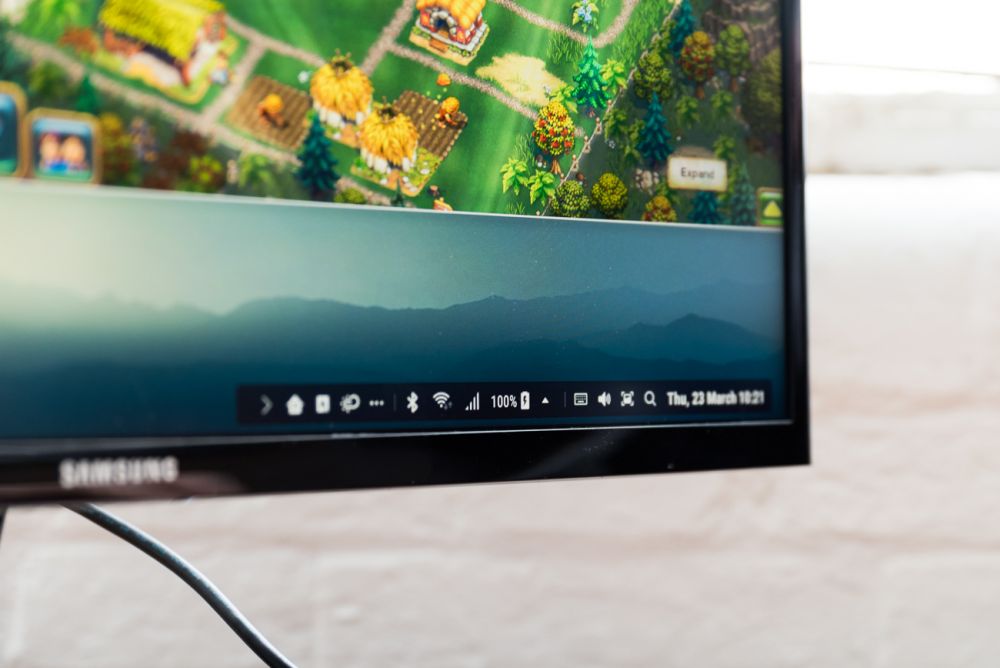 Samsung DeX - stacja dokująca do Samsunga Galaxy S8. class="wp-image-553630" 