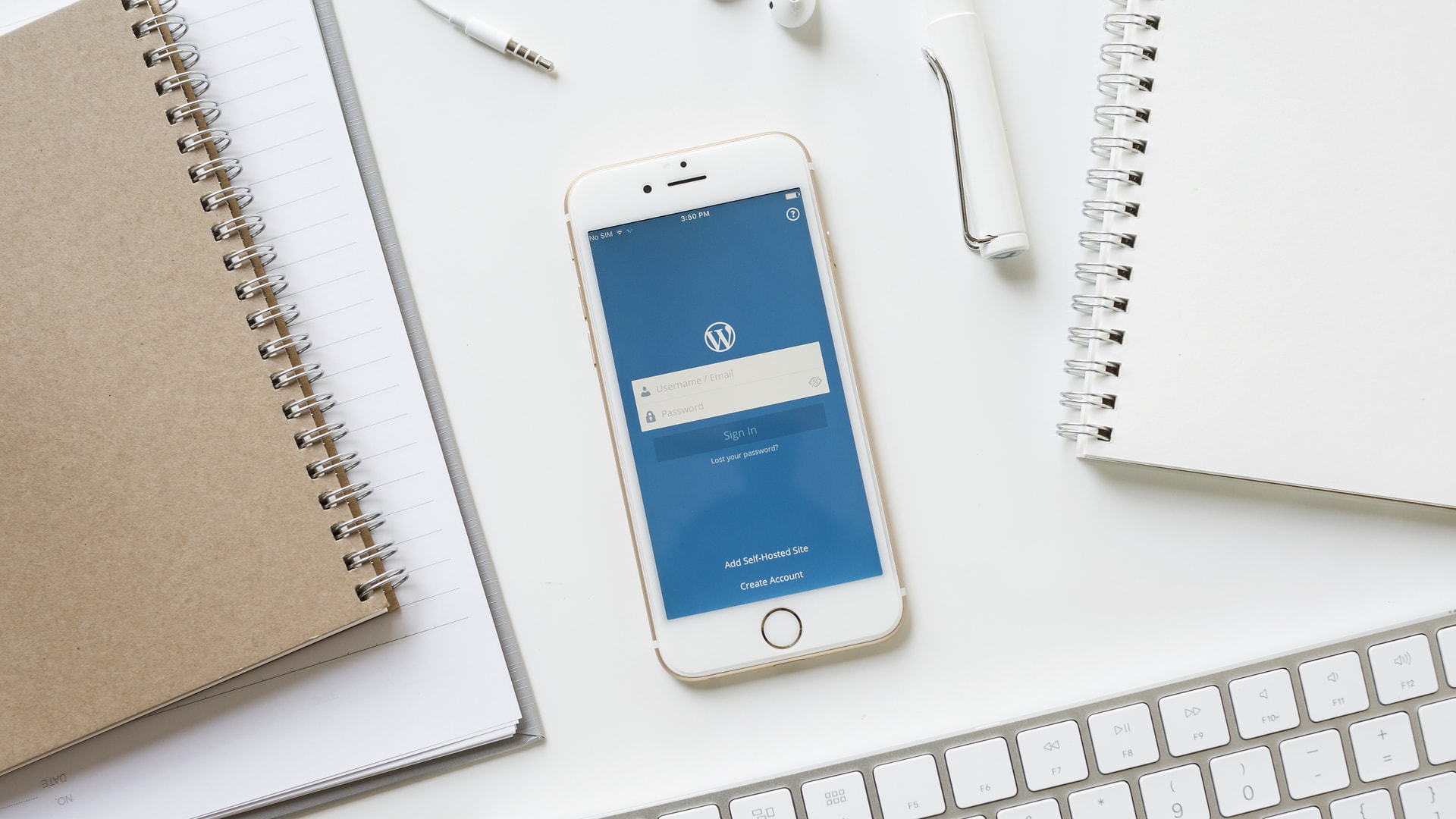 WordPress jako domyślna platforma dla dużego serwisu to nie bug, tylko feature