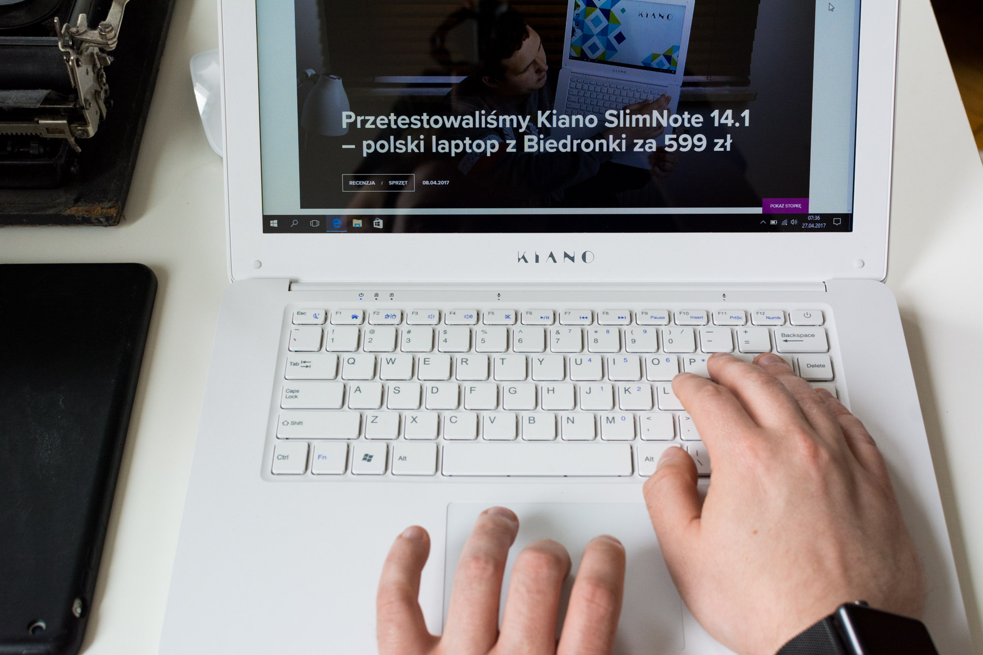 Sprawdzamy Kiano SlimNote 14.1, czyli laptop z Biedronki za 599 zł