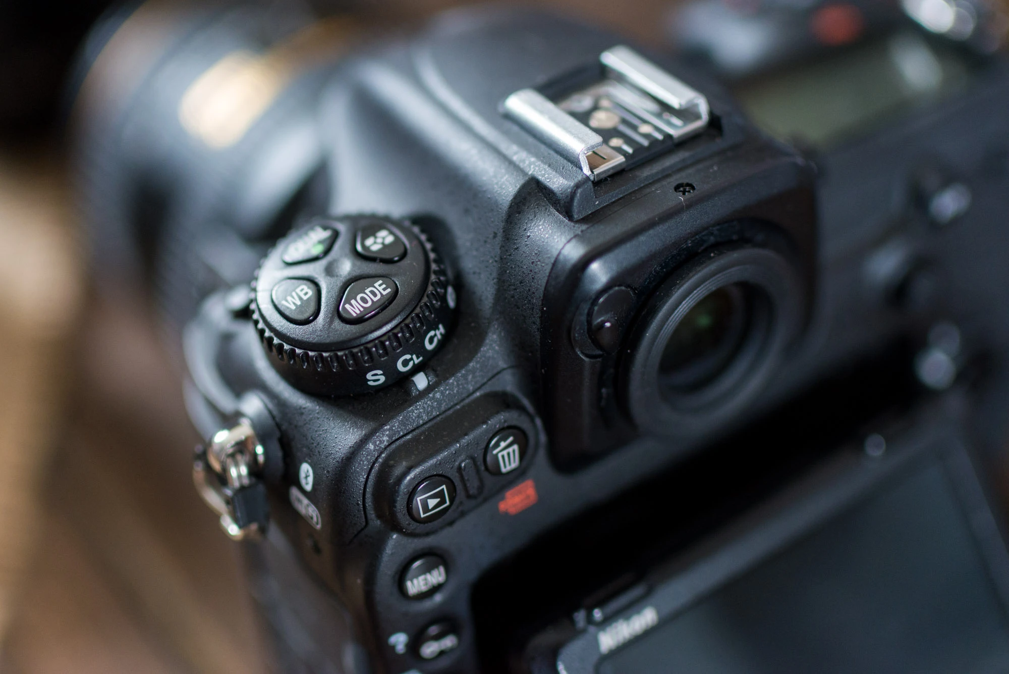 Jaki aparat fotograficzny warto kupić?