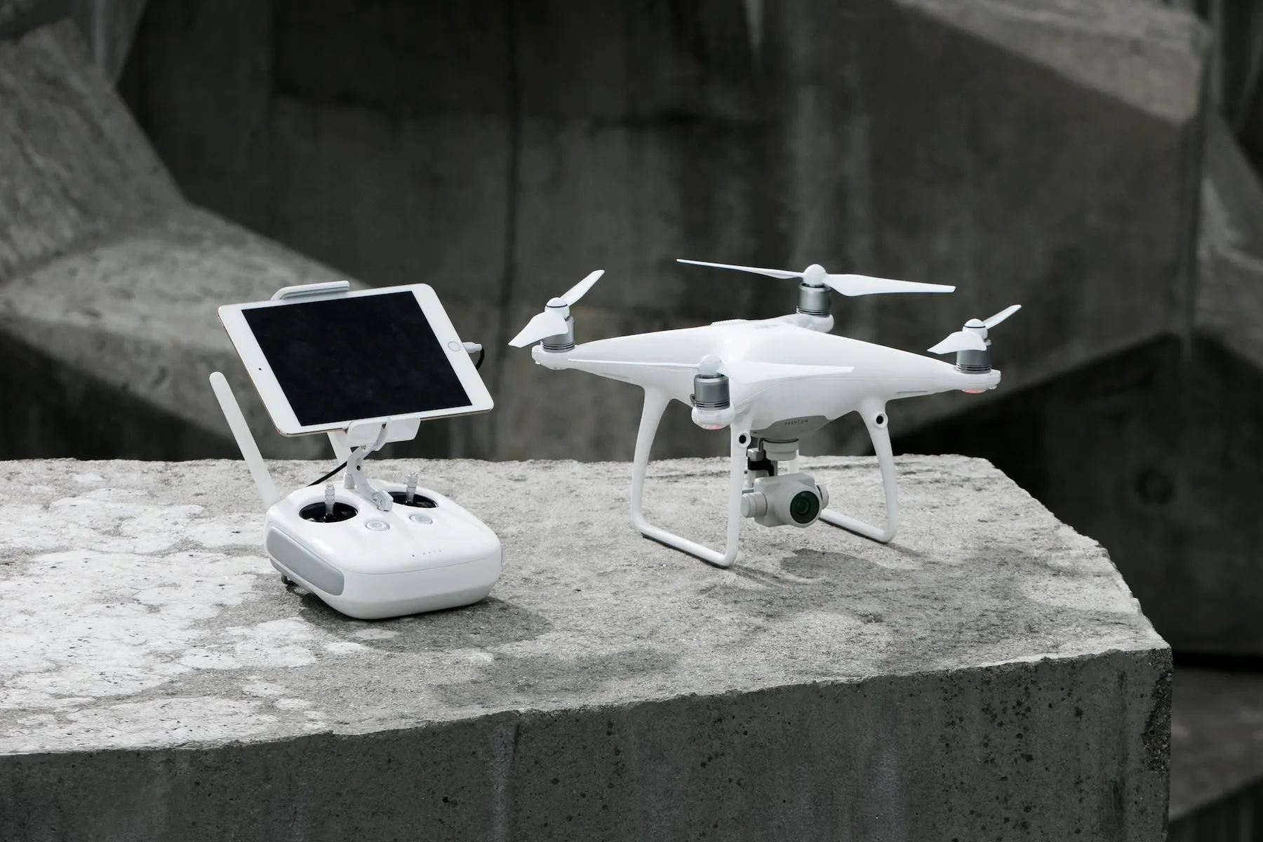 dji phantom 4 advanced