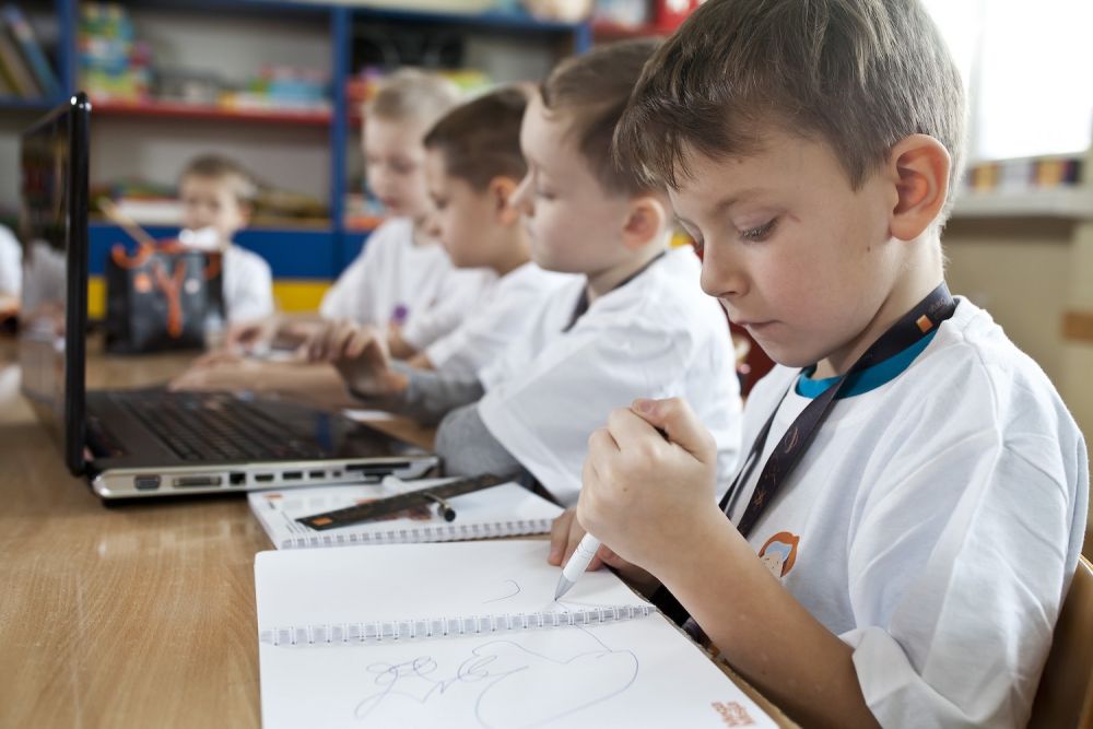 Fundacja Orange - MegaMisja dla szkół class="wp-image-557609" 