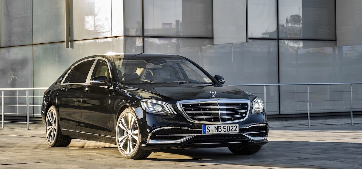 Możesz już zwolnić szofera &#8211; właśnie nadjechał nowy Mercedes Klasy S