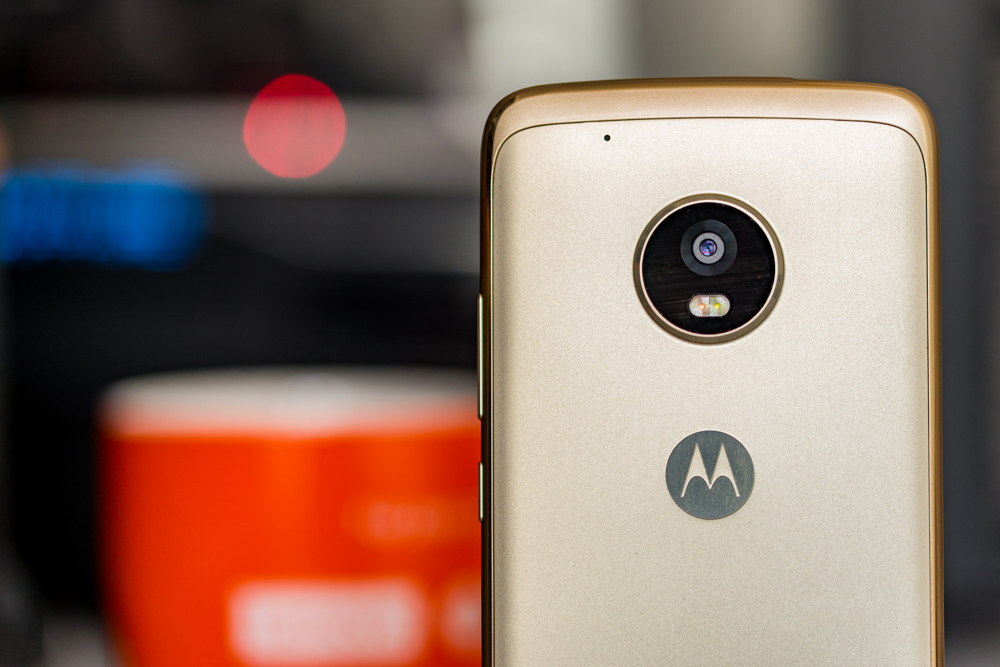 Motorola szykuje powrót w wielkim stylu. Poznaliśmy nowe smartfony