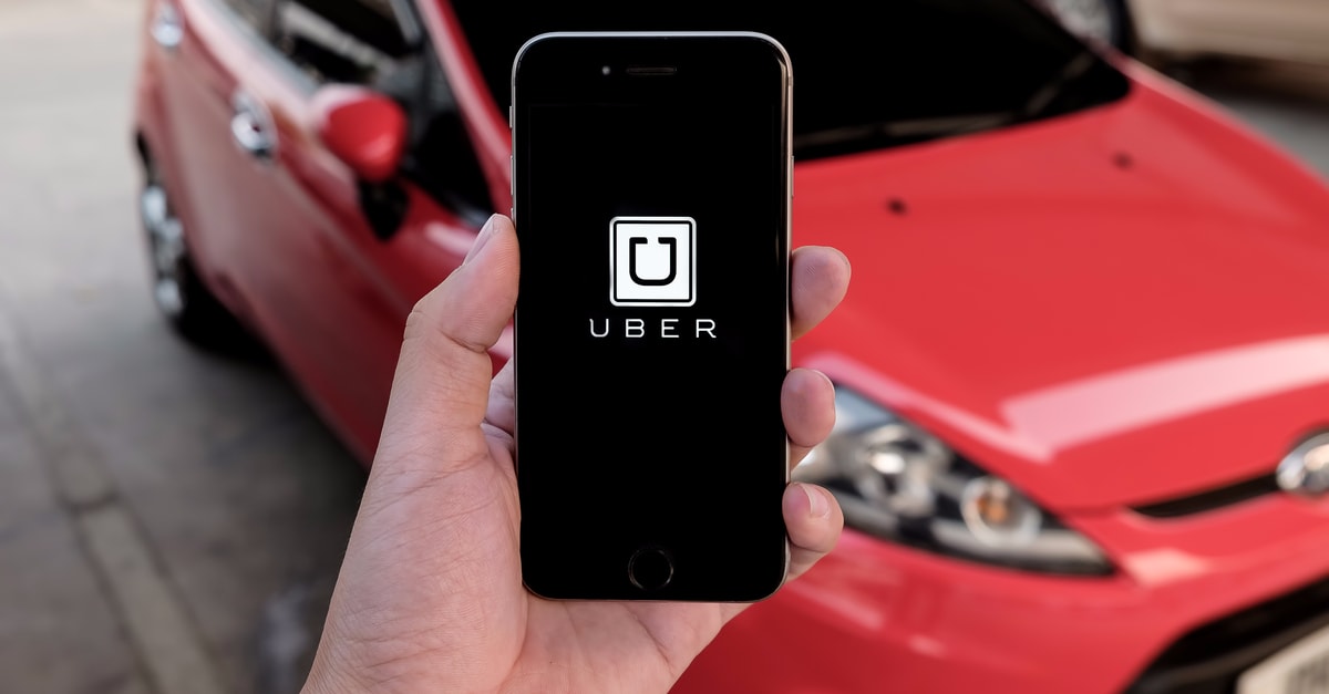 Polski rząd bierze się za Ubera i szykuje zmianę przepisów