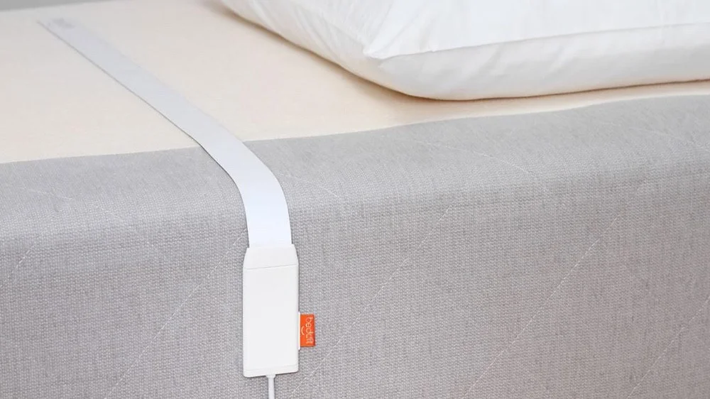 Apple przejęło firmę Beddit. Czy nowy Apple Watch będzie monitorował sen?