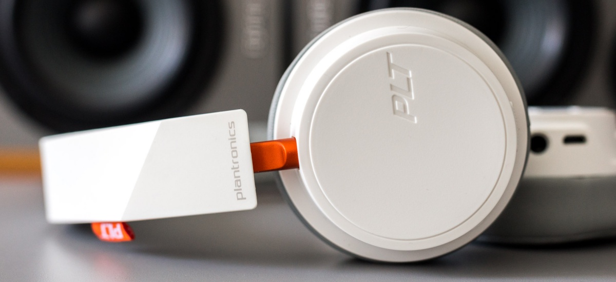 Plantronics BackBeat 500