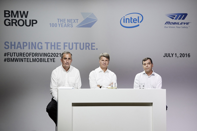  class="wp-image-562656" 