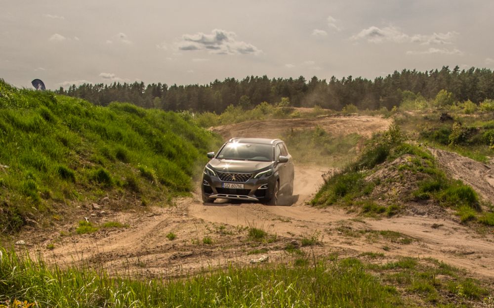 peugeot 5008 opinie class="wp-image-566843" 