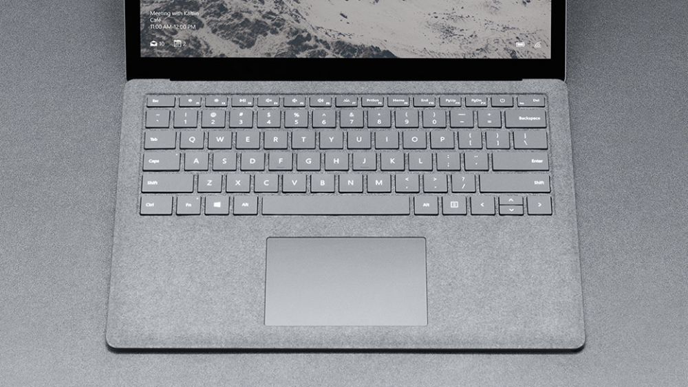 surface laptop class="wp-image-561902" 