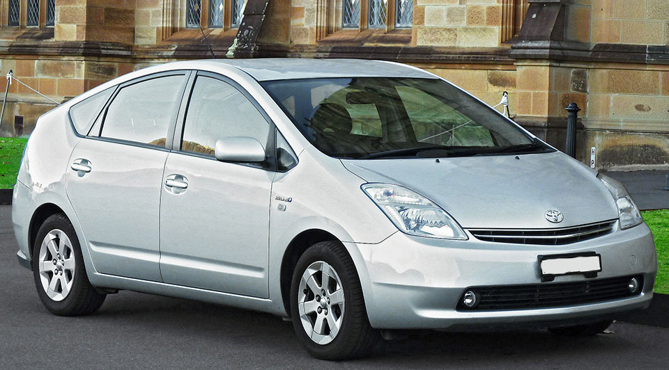 toyota hybrydy 
