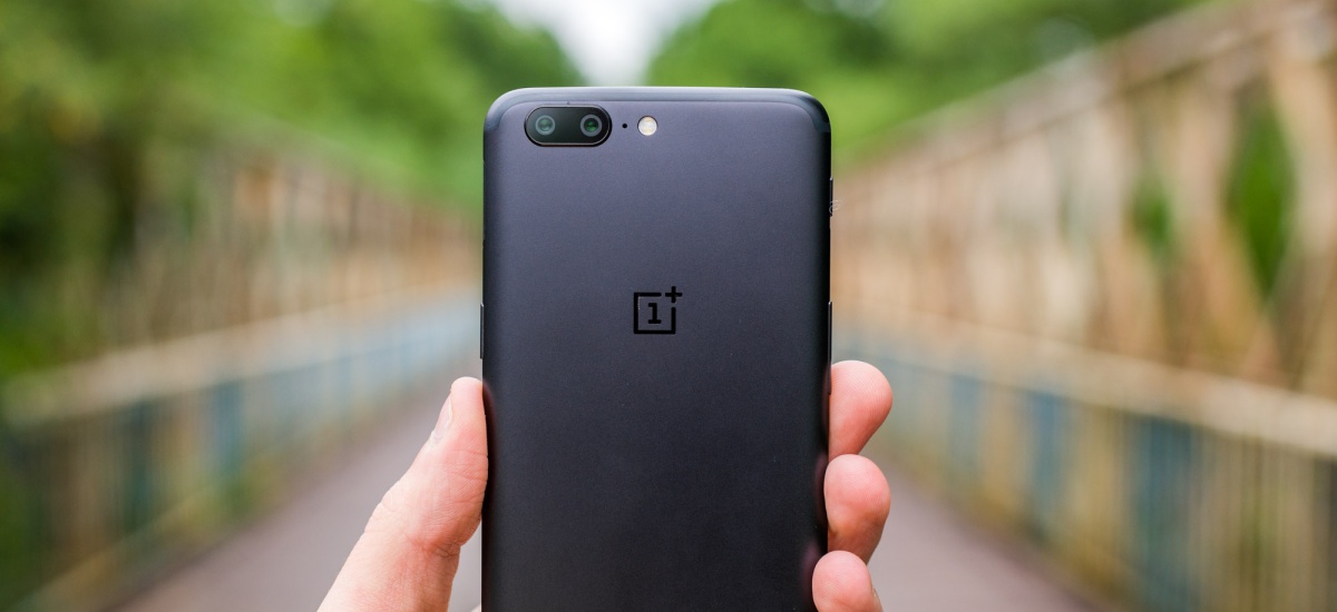 OnePlus 5 - smartfon tak dobry, że aż... śmiertelnie nudny