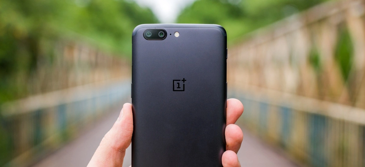 OnePlus 5 - smartfon tak dobry, że aż... śmiertelnie nudny