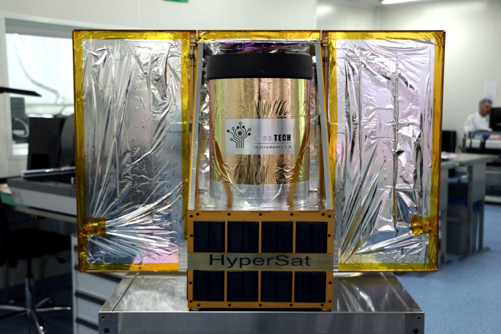 creotech hypersat class="wp-image-570981" 