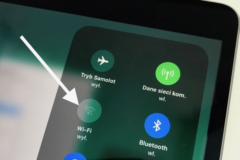 iOS 11 przycisk Wi-Fi Bluetooth nie działa class="wp-image-575373" 