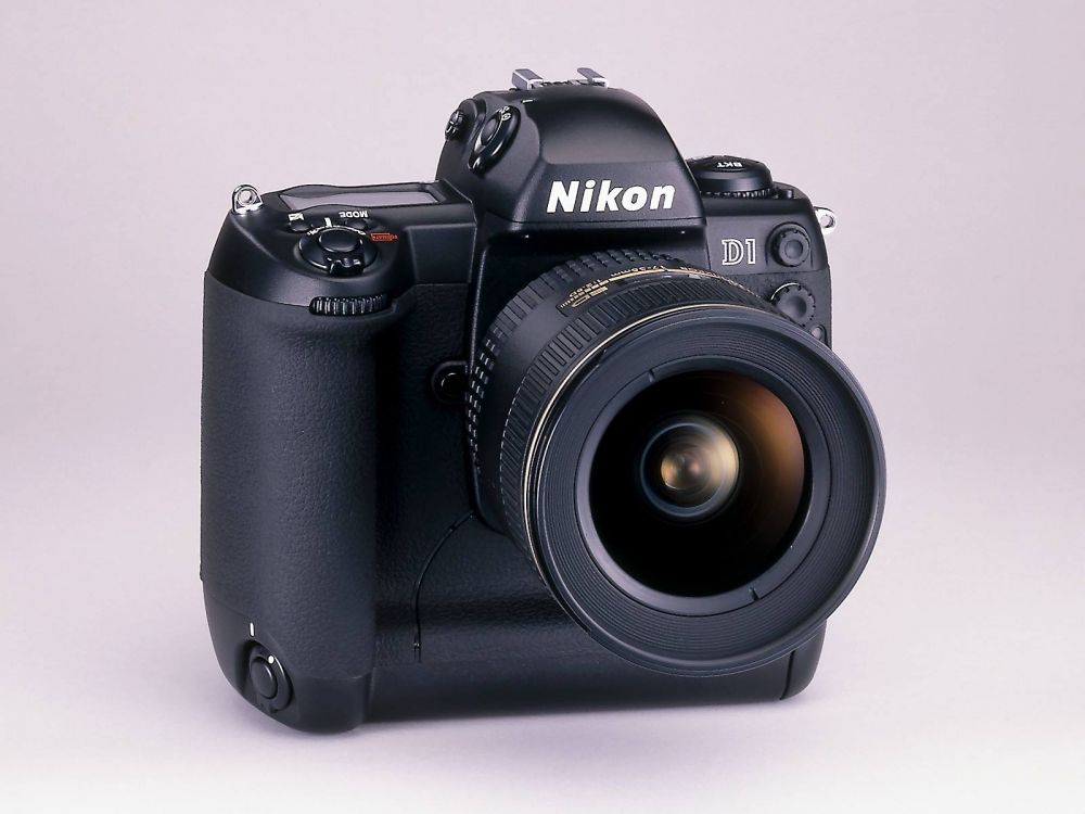 nikon d1 class="wp-image-571708" 