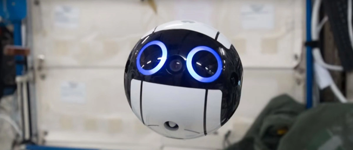 Astronauci z ISS mają swojego własnego drona. Int-Ball wygląda jak BB-8 z Gwiezdnych wojen