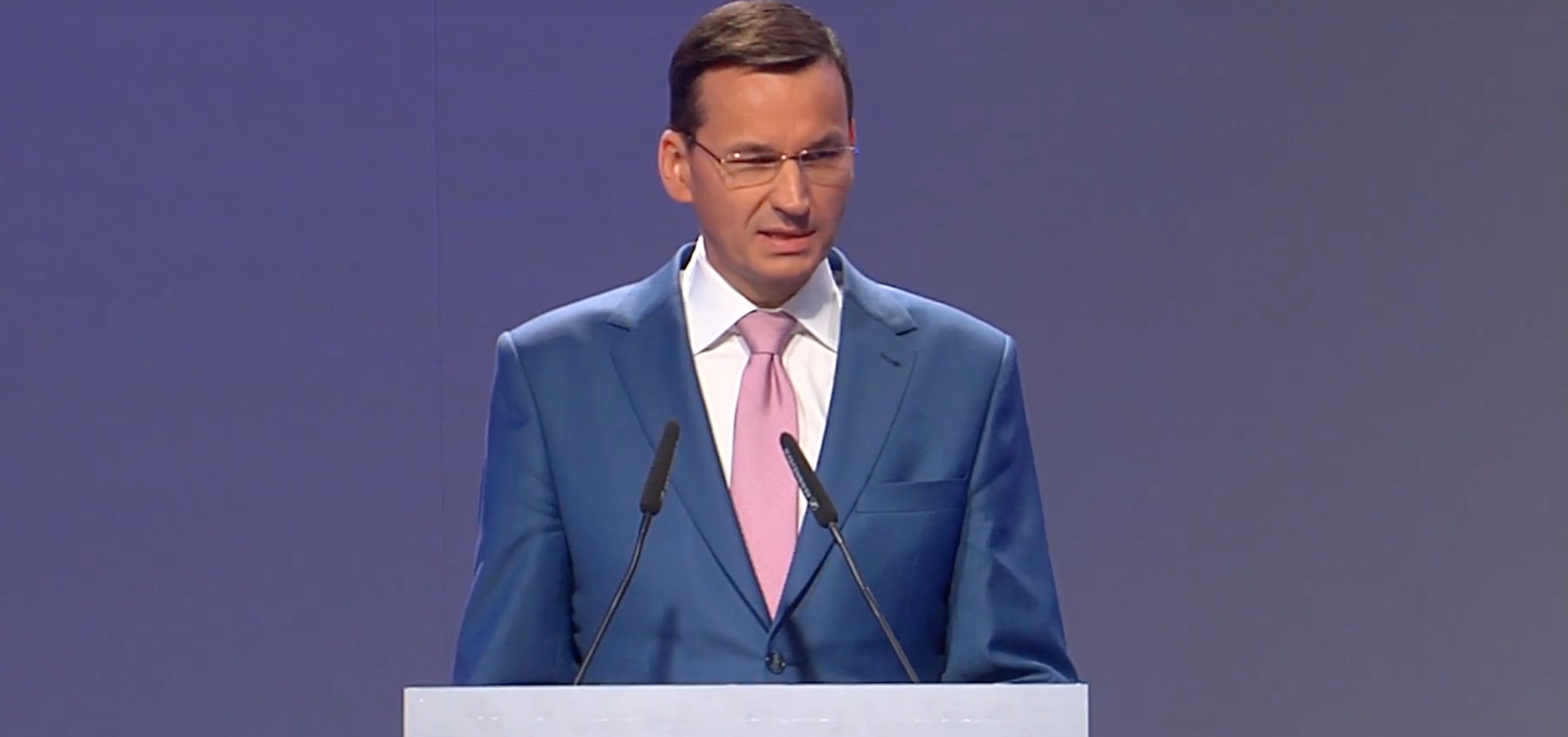 Morawiecki: Internet 100 megabitów na 100 lat niepodległości Polski
