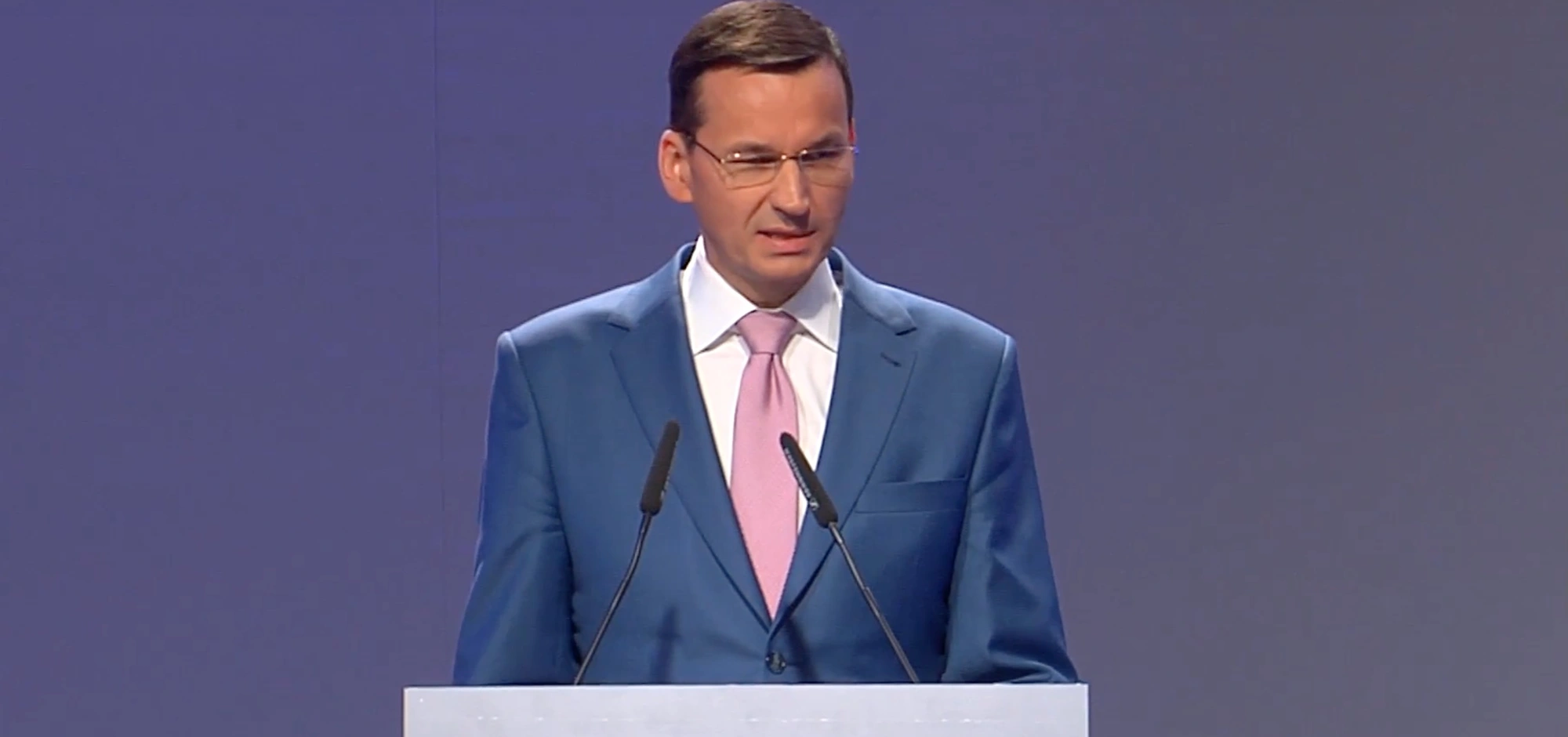 Morawiecki: Internet 100 megabitów na 100 lat niepodległości Polski