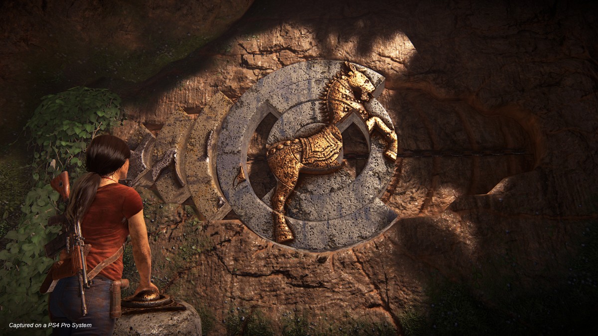 Pod wieloma względami Uncharted: Zaginione Dziedzictwo bardzo przypomina Tomb Raidera. 