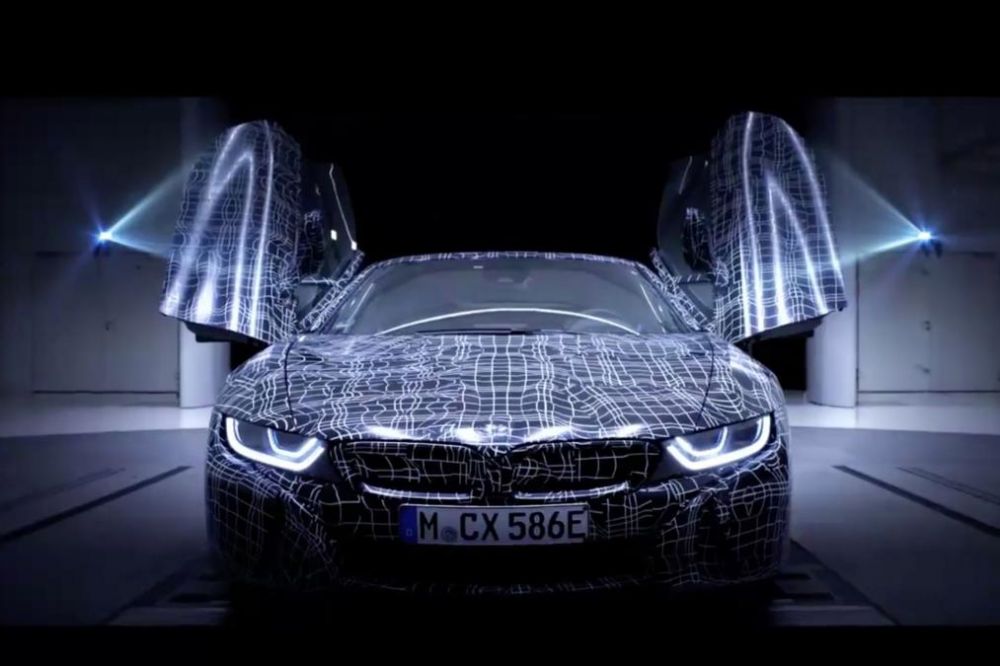 bmw i8 roadster class="wp-image-575723" 