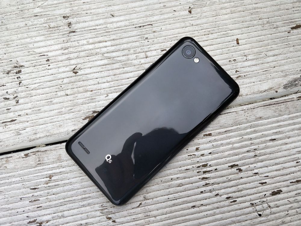 LG Q6 wrażenia class="wp-image-577473" 