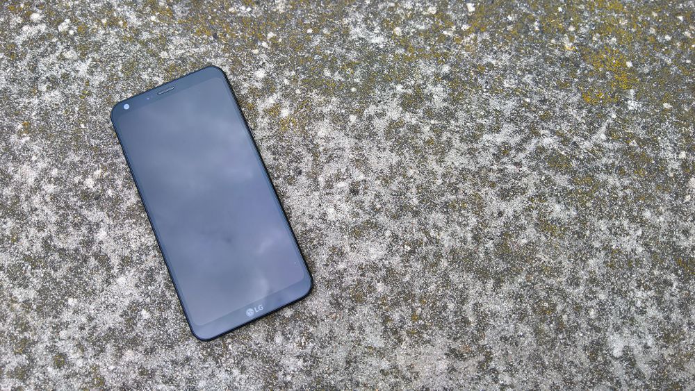 LG Q6 recenzja class="wp-image-580001" 