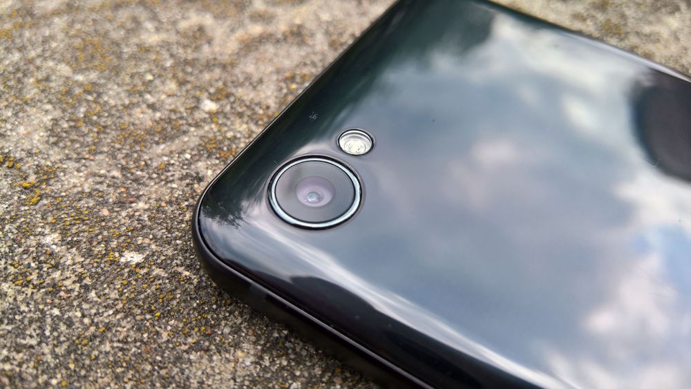 LG Q6 recenzja class="wp-image-580011" 