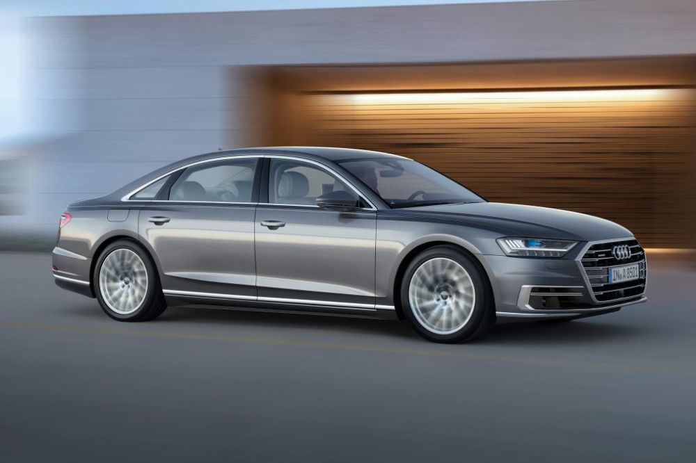 nowe audi a8 class="wp-image-577307" 