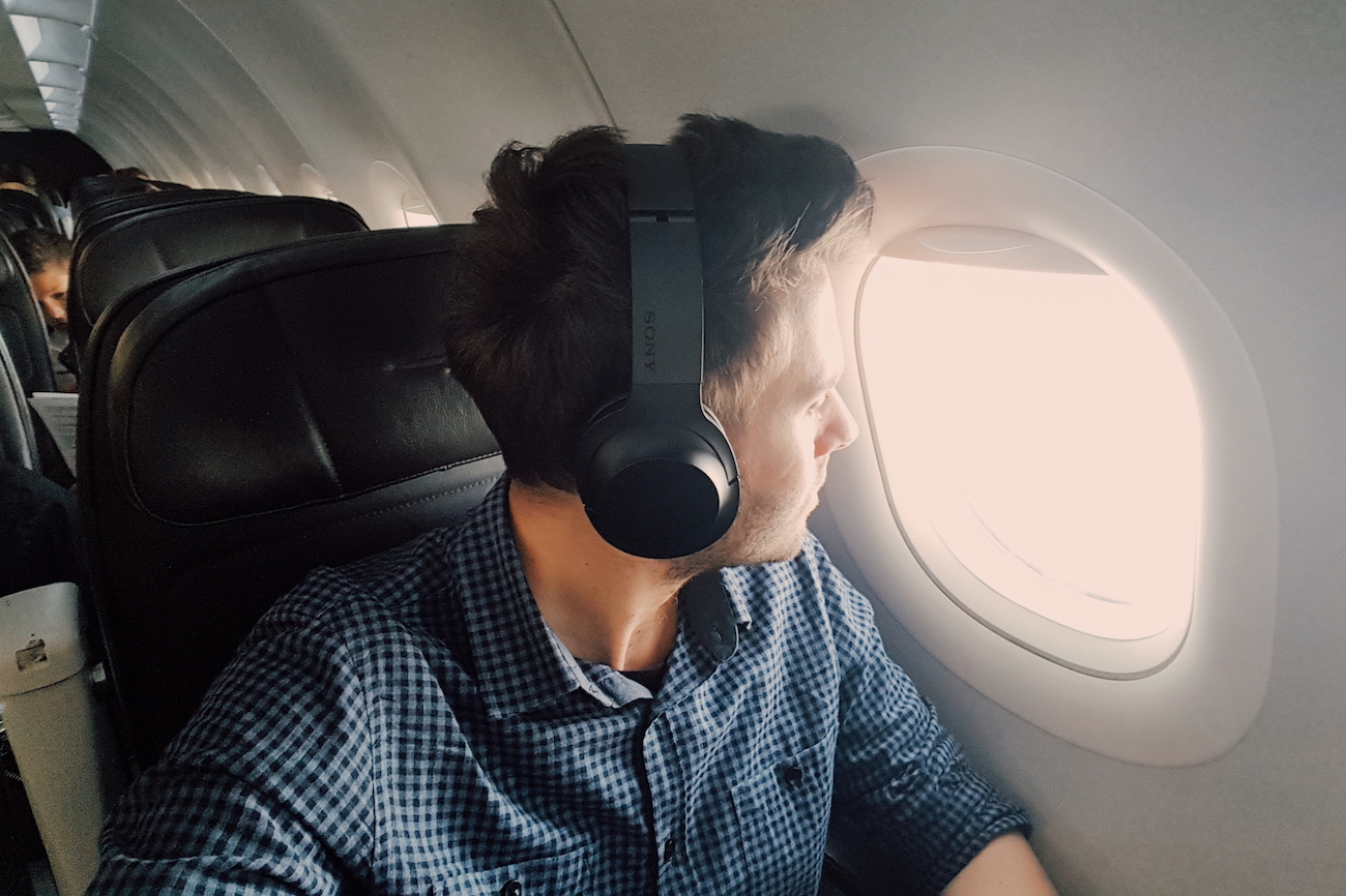 Sony MDR–100ABN - recenzja słuchawek 