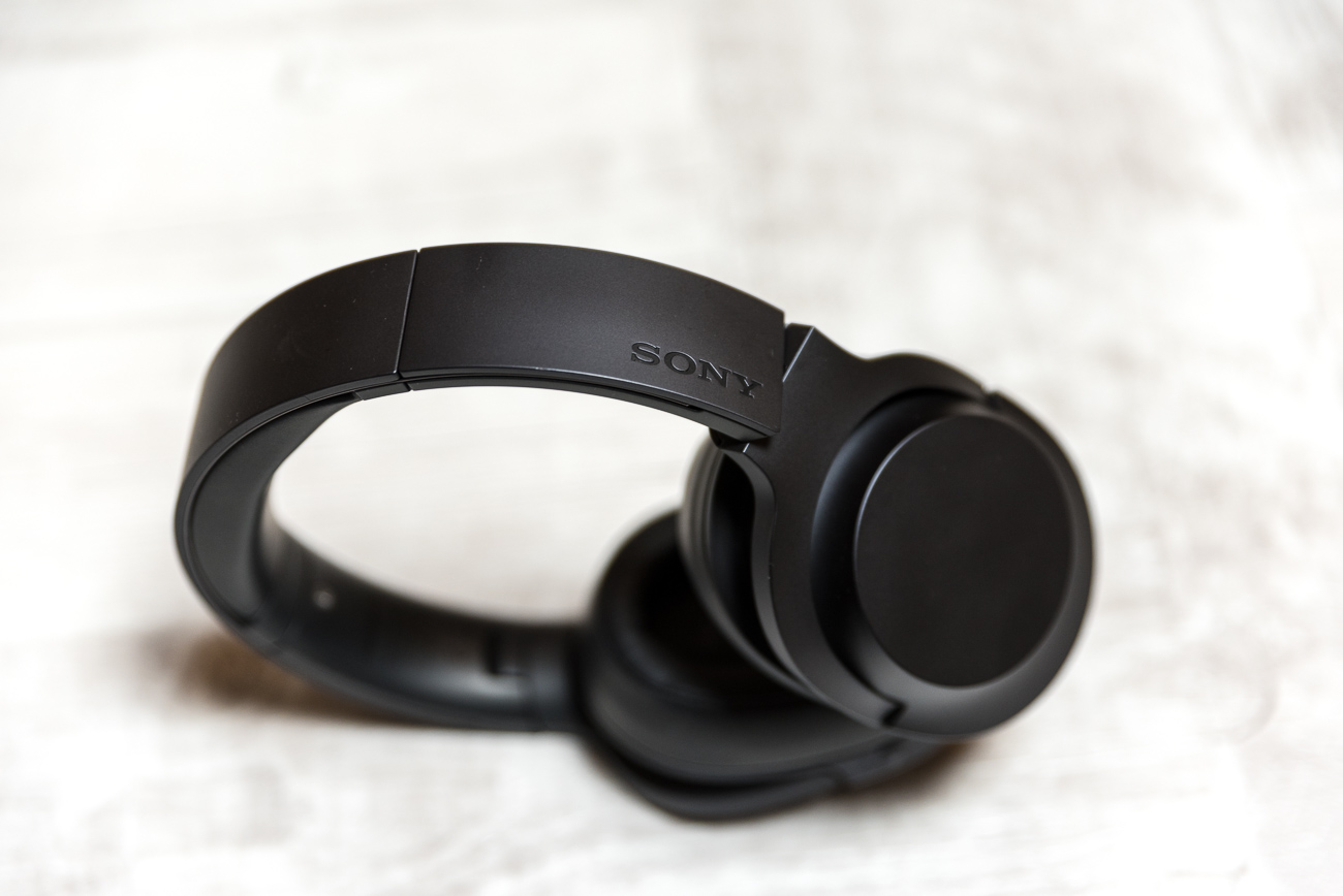 Sony MDR–100ABN - recenzja słuchawek 