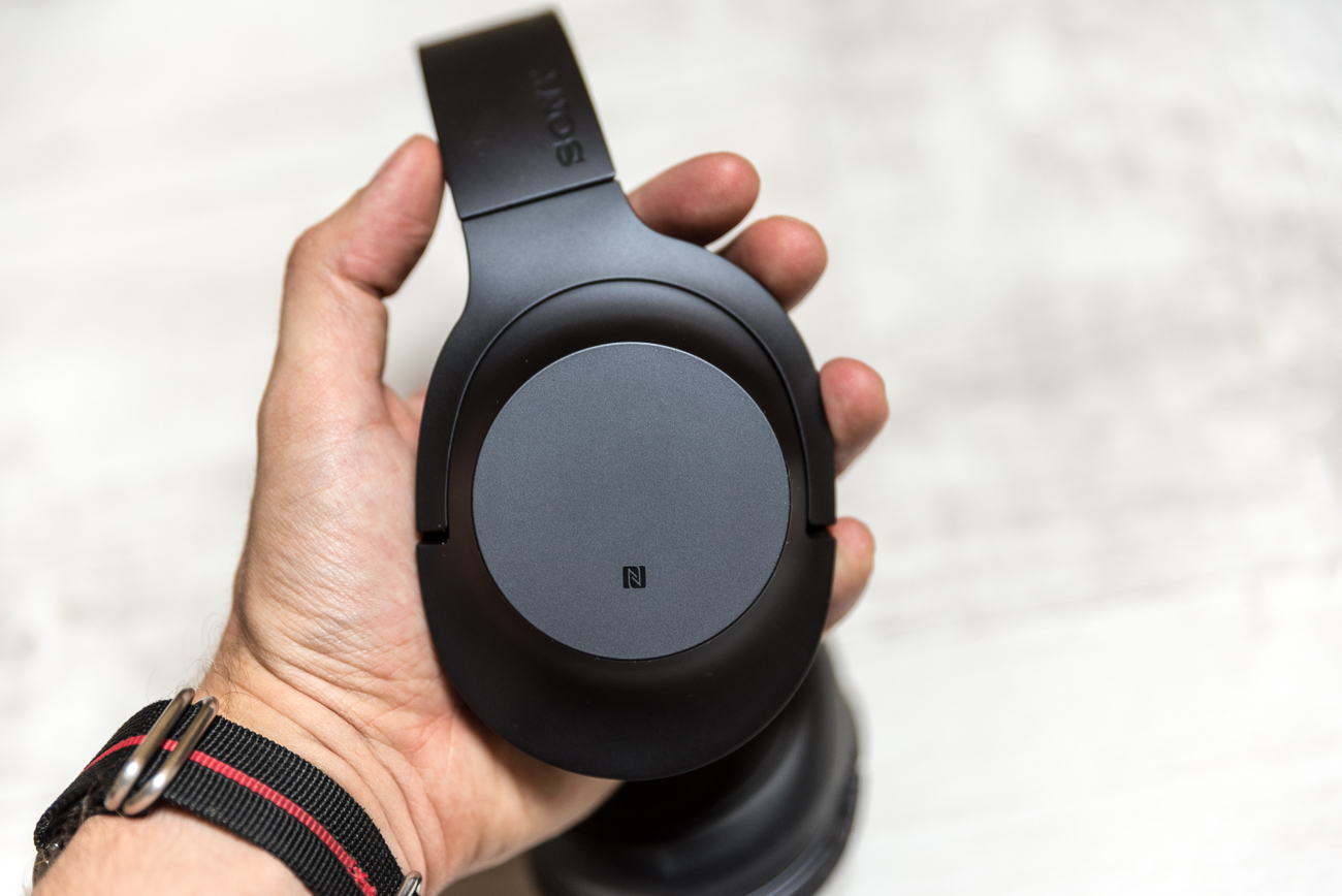 Sony MDR–100ABN - recenzja słuchawek 