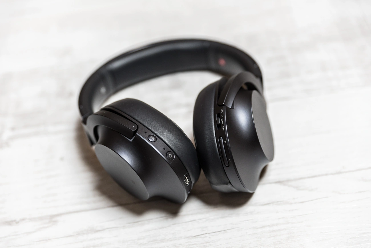 Sony MDR–100ABN - recenzja słuchawek 