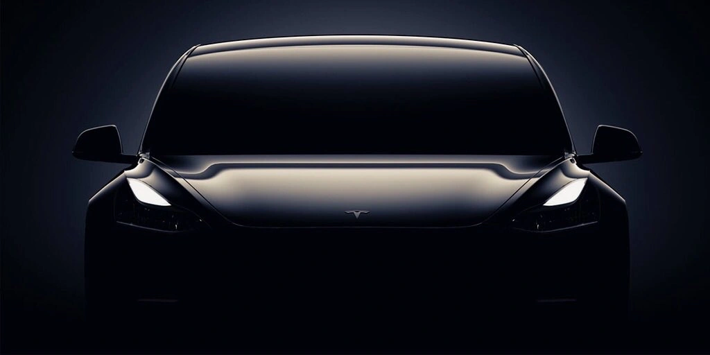 tesla model 3 class="wp-image-581247"