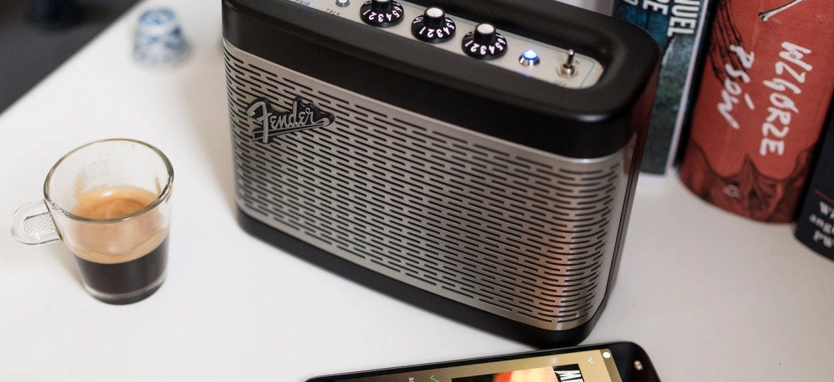 Fender Newport
