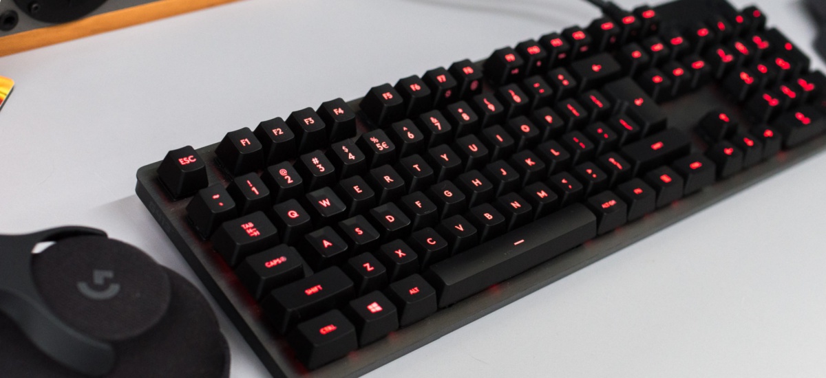 Logitech G413