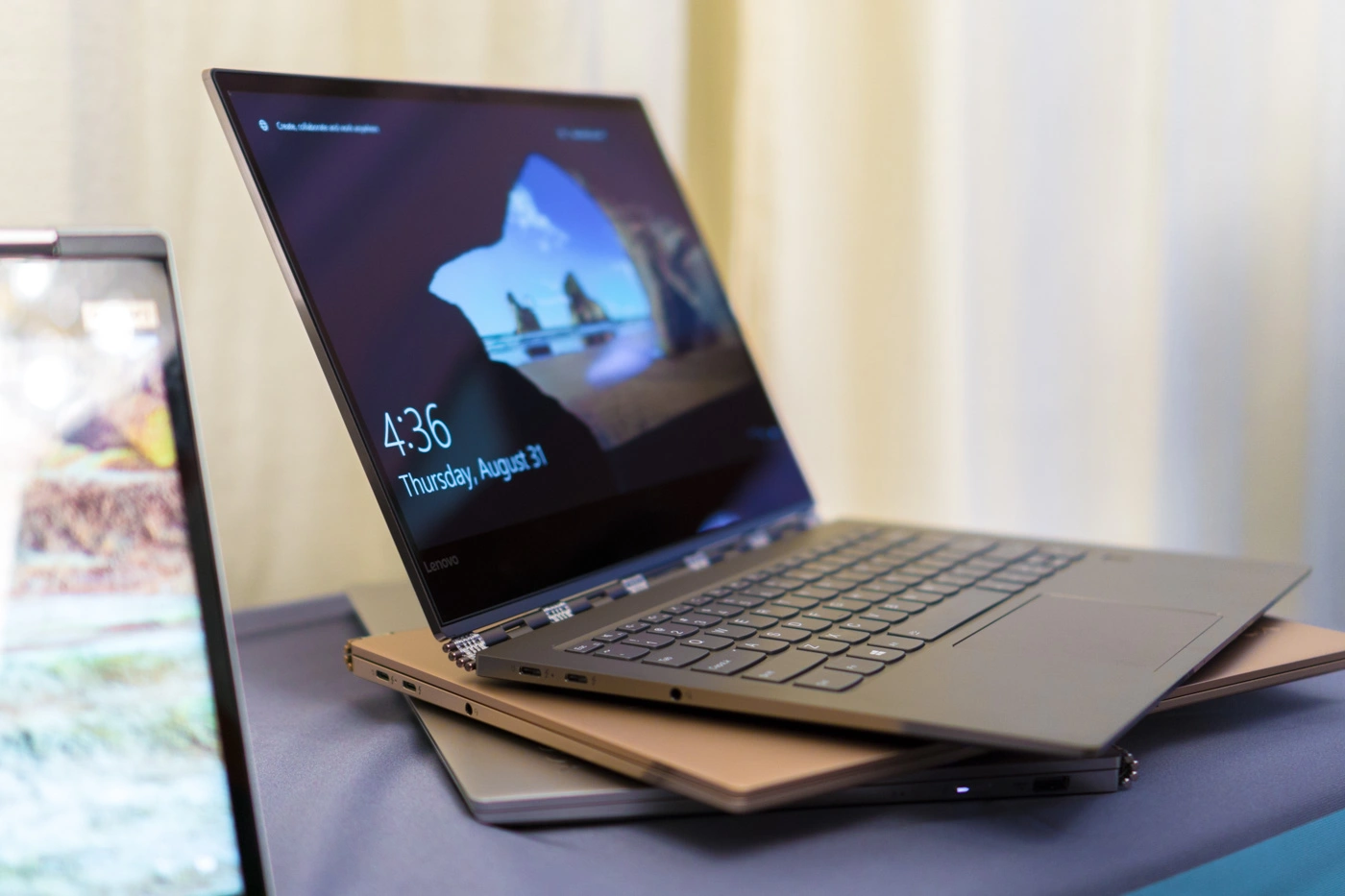 Lenovo Yoga 920 class="wp-image-587975"