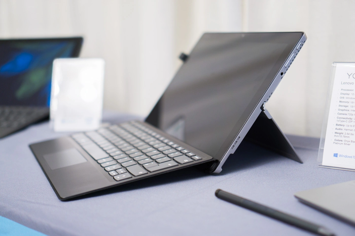 Lenovo MIIX class="wp-image-587980"