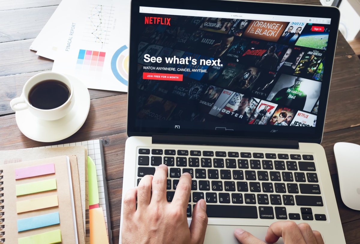 Netflix - jak to działa? Sprawdź nasz poradnik i oglądaj świetne seriale class="wp-image-582302" 